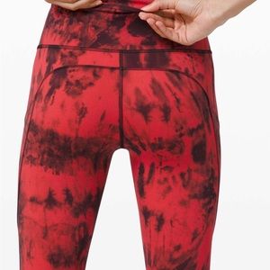 Lululemon Fast and Free Tight II 25" *Game Day……Size 4…..Go Dawgs‼️.